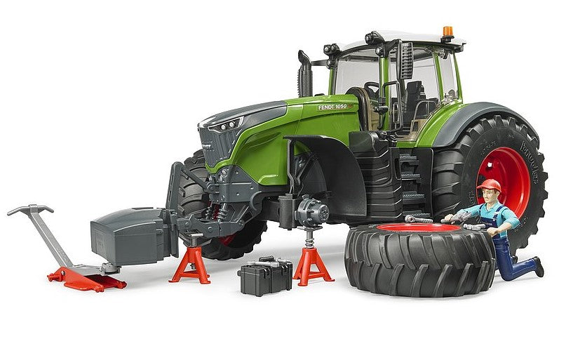Fendt 1050 Vario mit Mechaniker und Werkstattausstattung