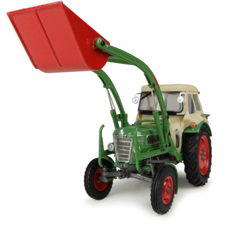 Fendt Farmer 2 mit Verdeck und Baas Frontlader