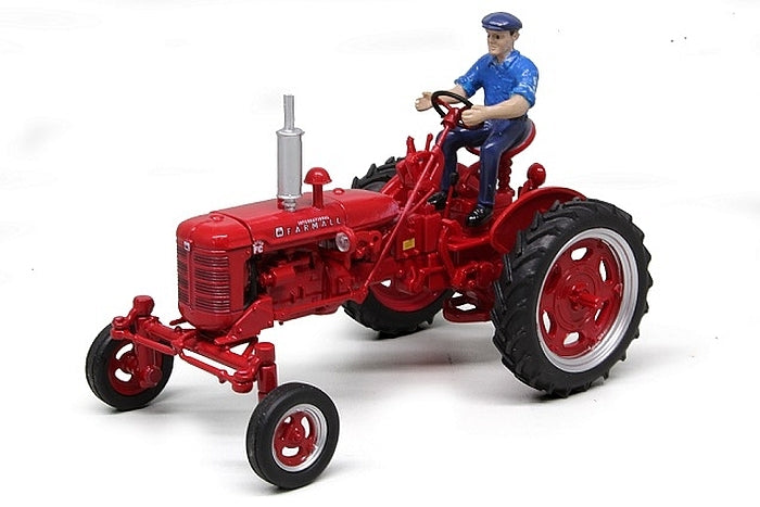 Farmall Super FC 1953 mit Fahrer