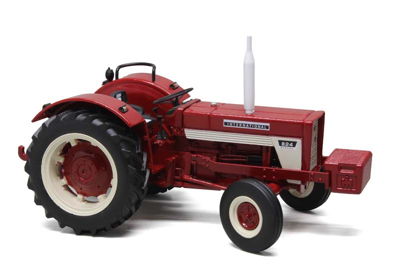 IH International 824 2WD