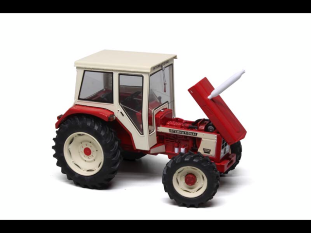 IH International 554 4WD mit Kabine