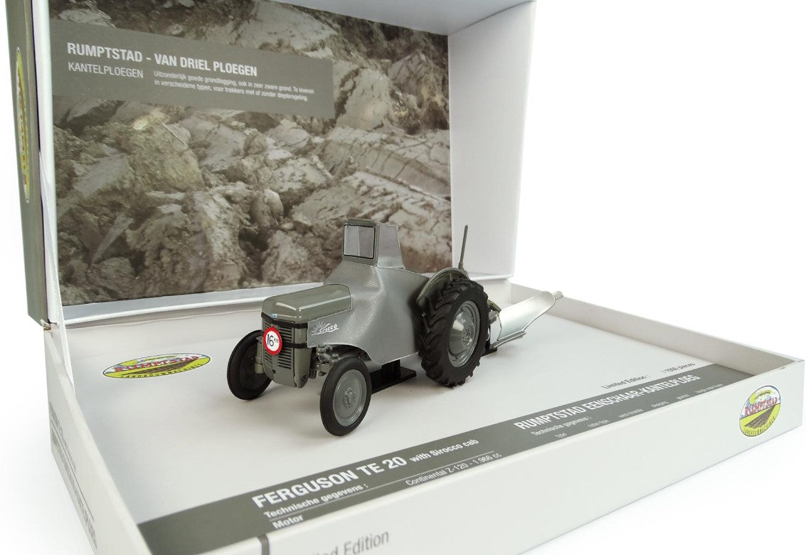 Ferguson TEA 20 mit Rumpstad Pflug