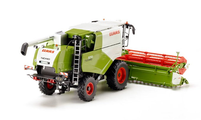 Claas Tucano 570 Mähdrescher mit Getreidevorsatz