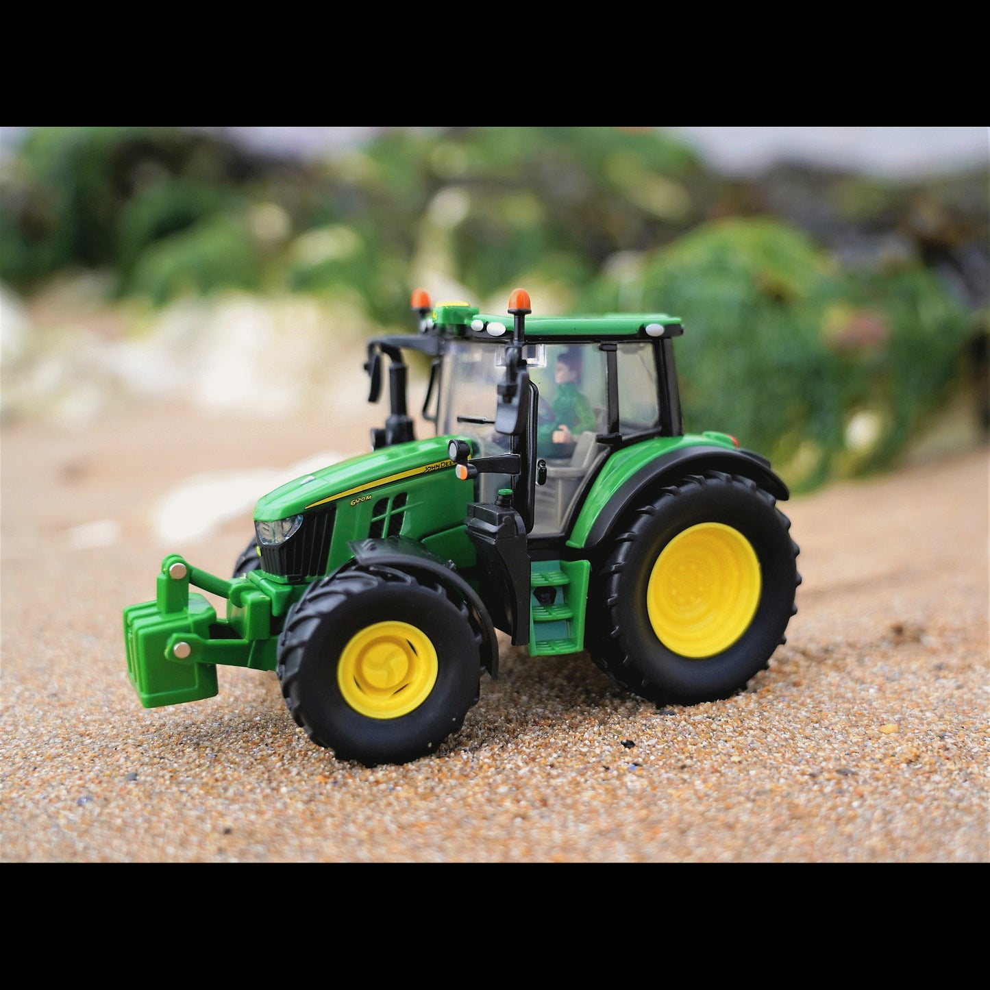 John Deere 6120 M