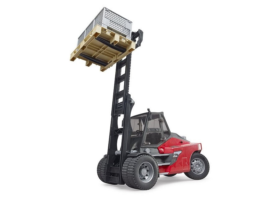 Linde HT160 Stapler mit Palette und 3 Gitterboxen