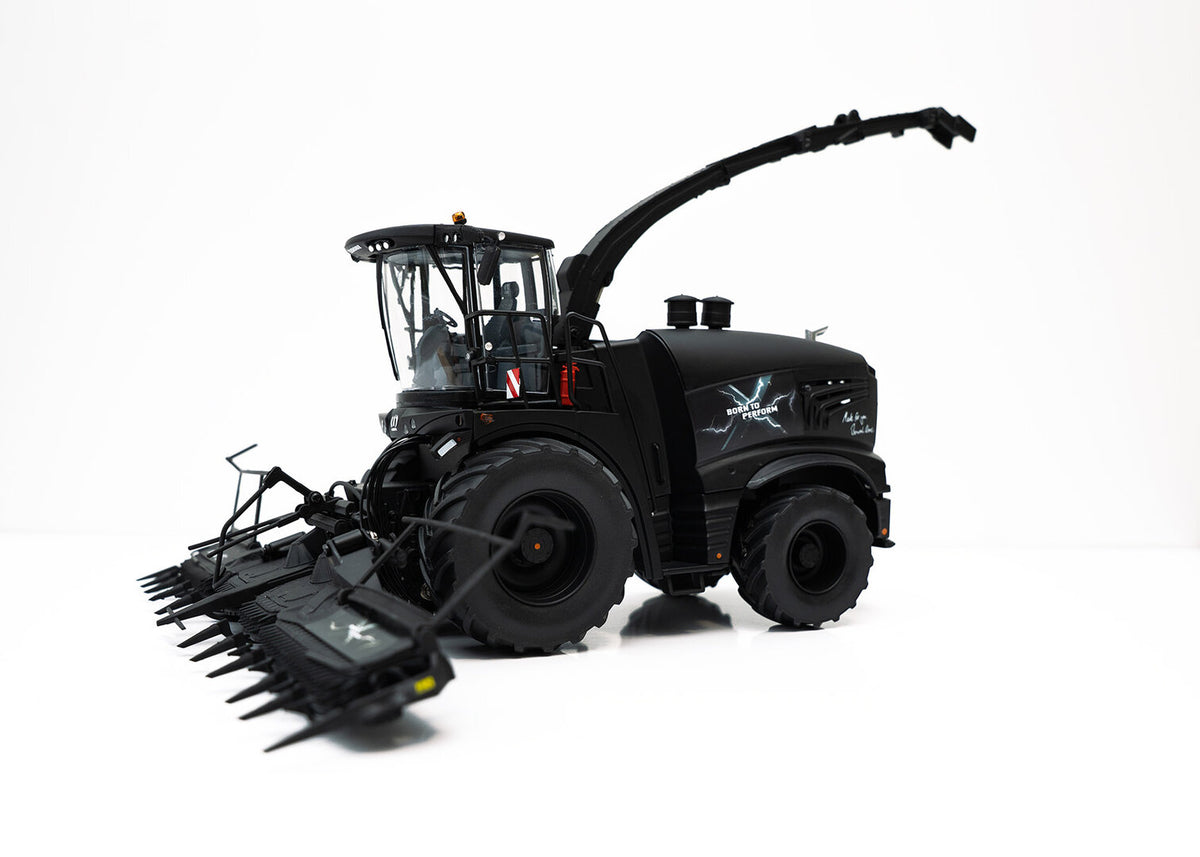 Krone BigX 1180 Born to Perform Matt Black