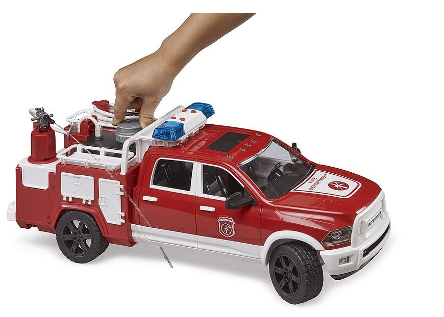 RAM 2500 Feuerwehreinsatzwagen mit Licht- und Soundmodul