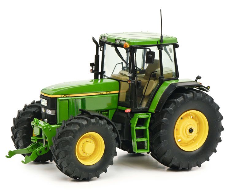 John Deere 7700