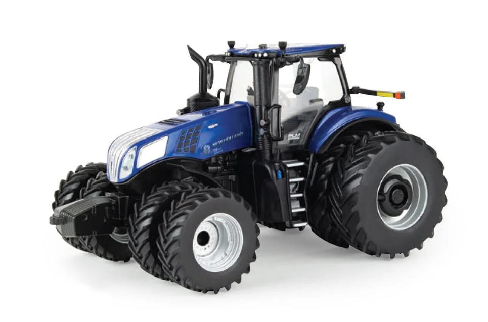 New Holland T8.415 Blue Power mit Zwillingsreifen