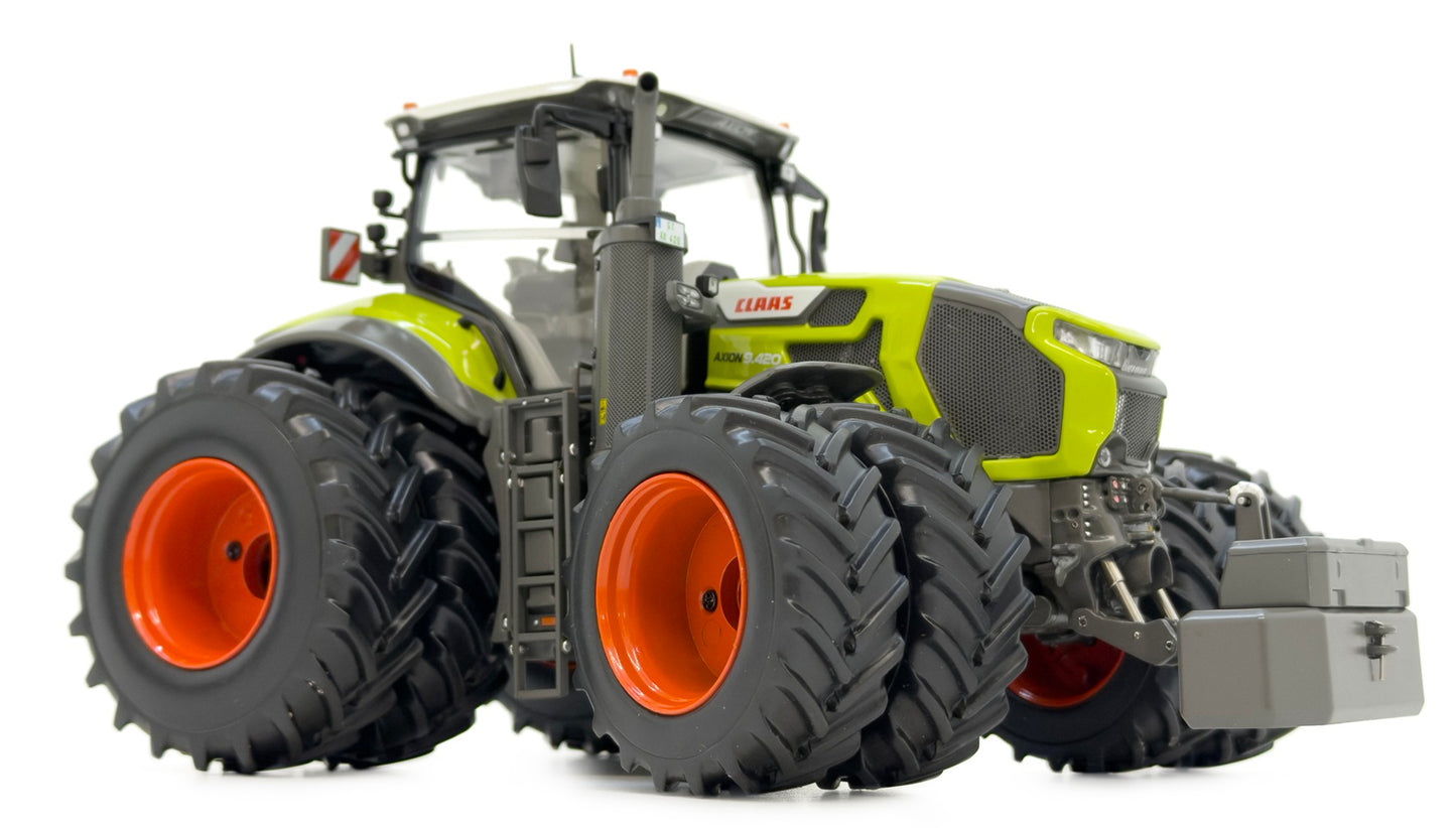Claas Axion 9.420 Zwillingsbereifung