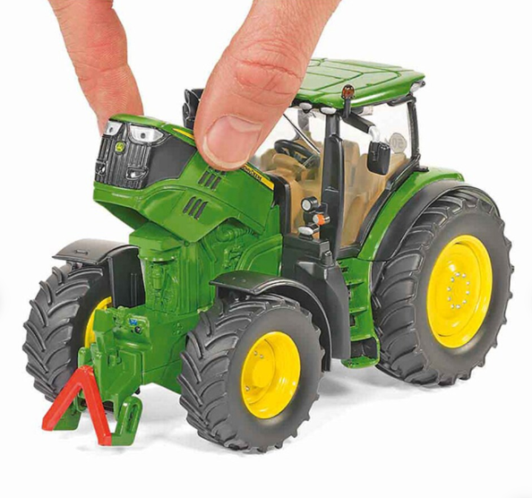 John Deere 6210 R