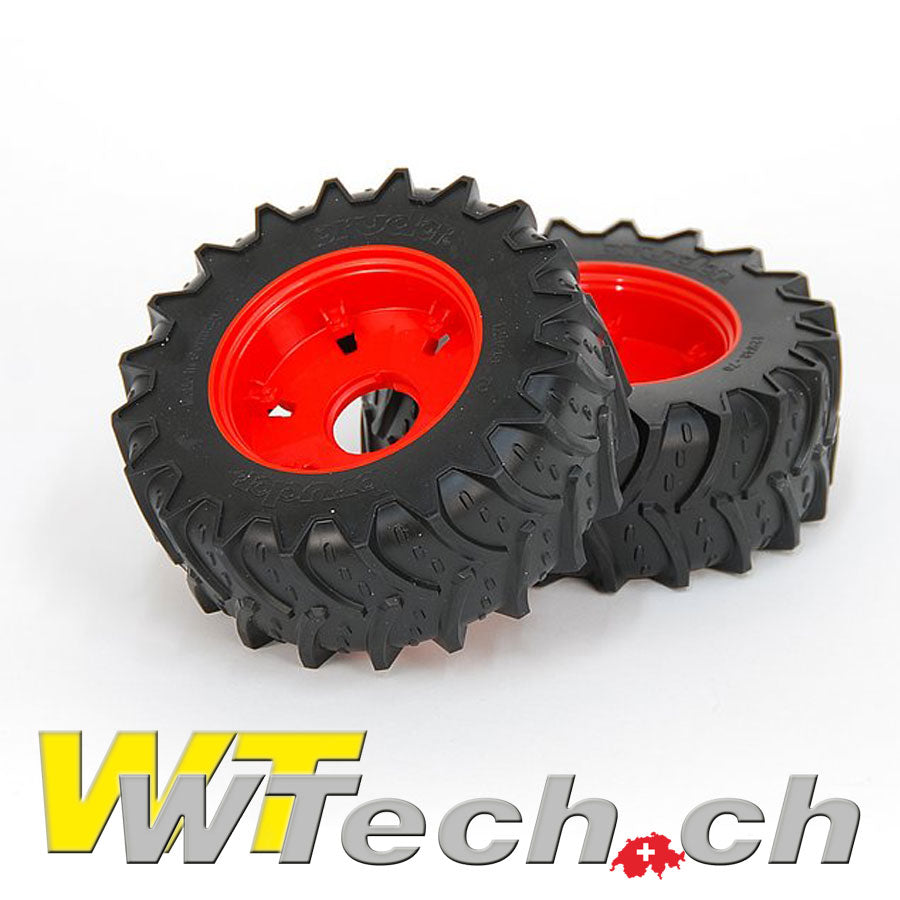 Hinterräder links und rechts Claas Axion 950