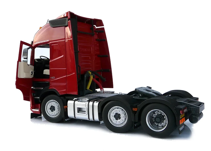 MARGE 1811-03-01 Volvo FH16 6x2 rot, Nooteboom-Edition