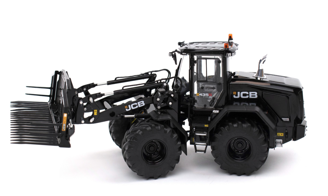 Radlader CB 435S Stufe V mit Grasgabel. Limitierte schwarze Version