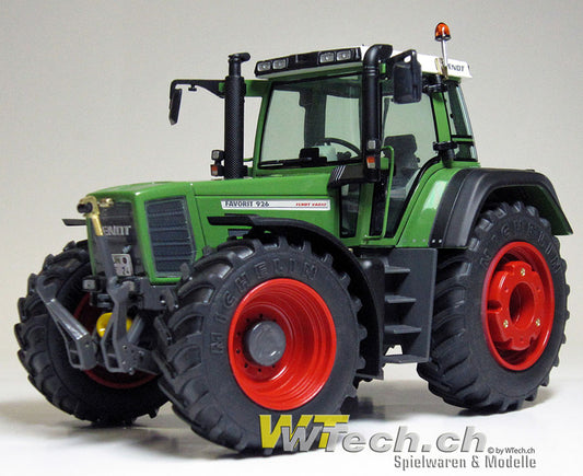 FENDT FAVORIT 926 Vario