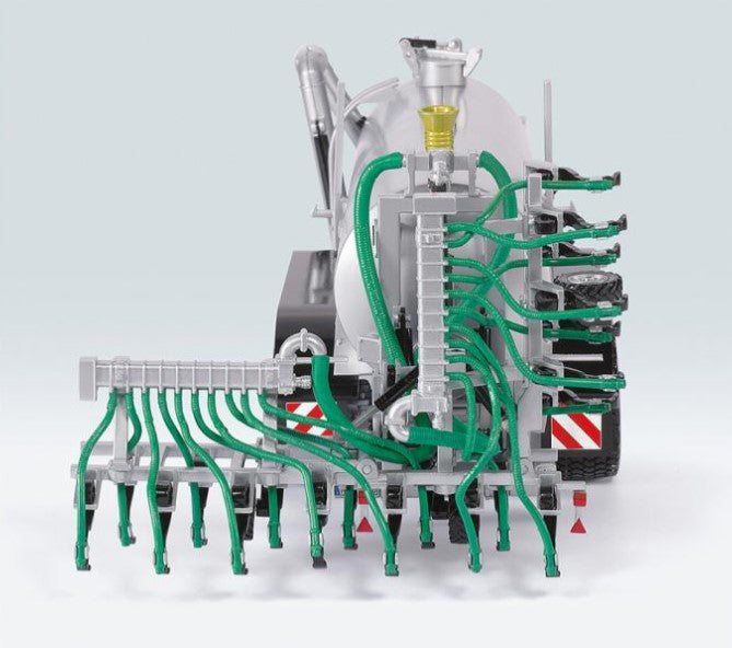 Fliegl VFW 18000 Tandem Fasswagen mit Grubber