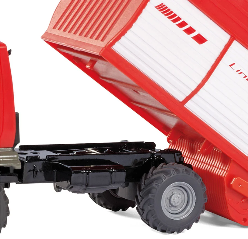Lindner Unitrac mit Ladewagen