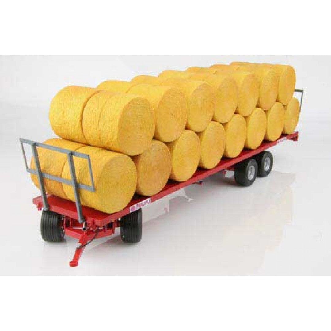 Maupu Rundballenwagen mit Rundballen