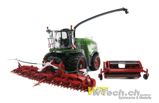 Fendt Katana 85 mit Mais- und Grasvorsatz