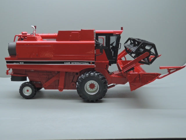 Case IH Axial Flow 1640 Mähdrescher
