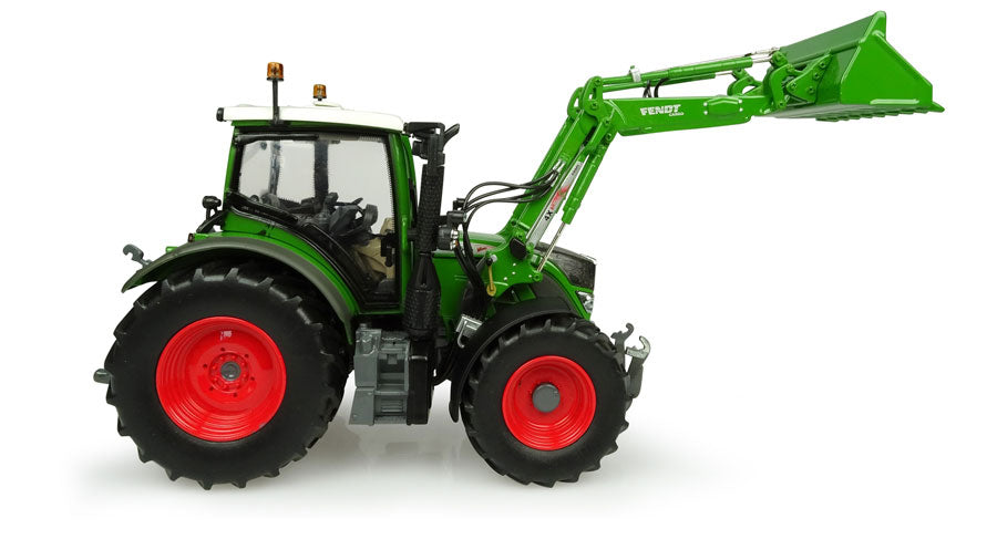 Fendt 516 Vario mit Frontlader