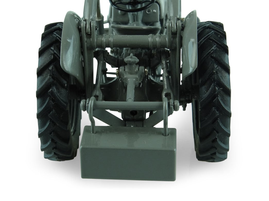 Ferguson TEA 20 mit Frontlader