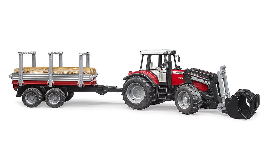 Massey Ferguson 7480 mit Frontlader und Holztransportanhänger