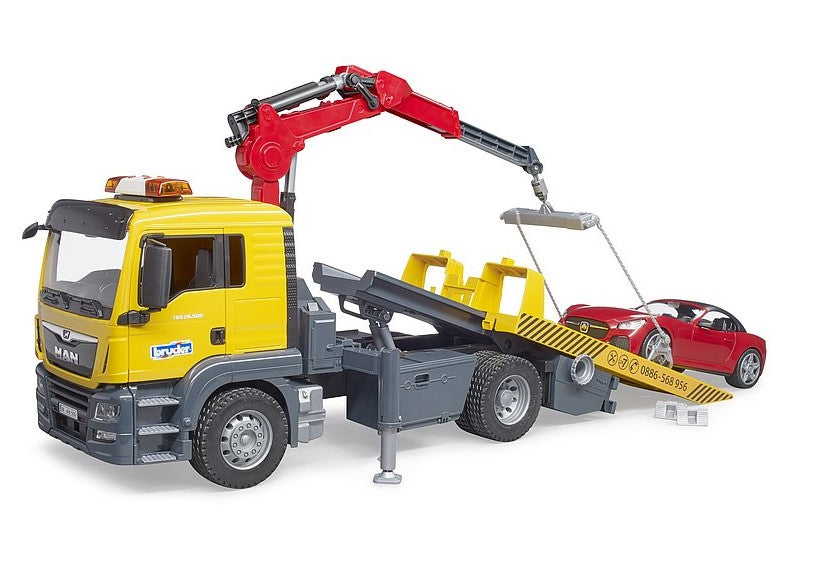 MAN TGS Abschlepp-LKW mit Bruder Roadster