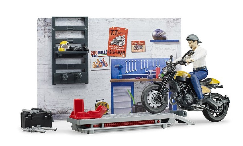 bworld Motorradwerkstatt mit Ducati Scrambler Full Throttle