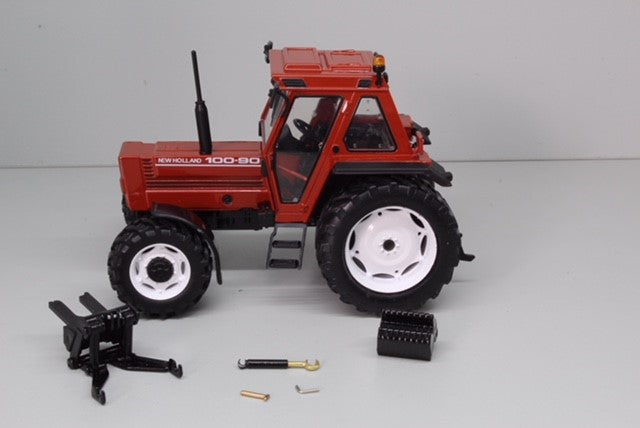 New Holland 100-90 mit Fronthydraulik Limited Edition