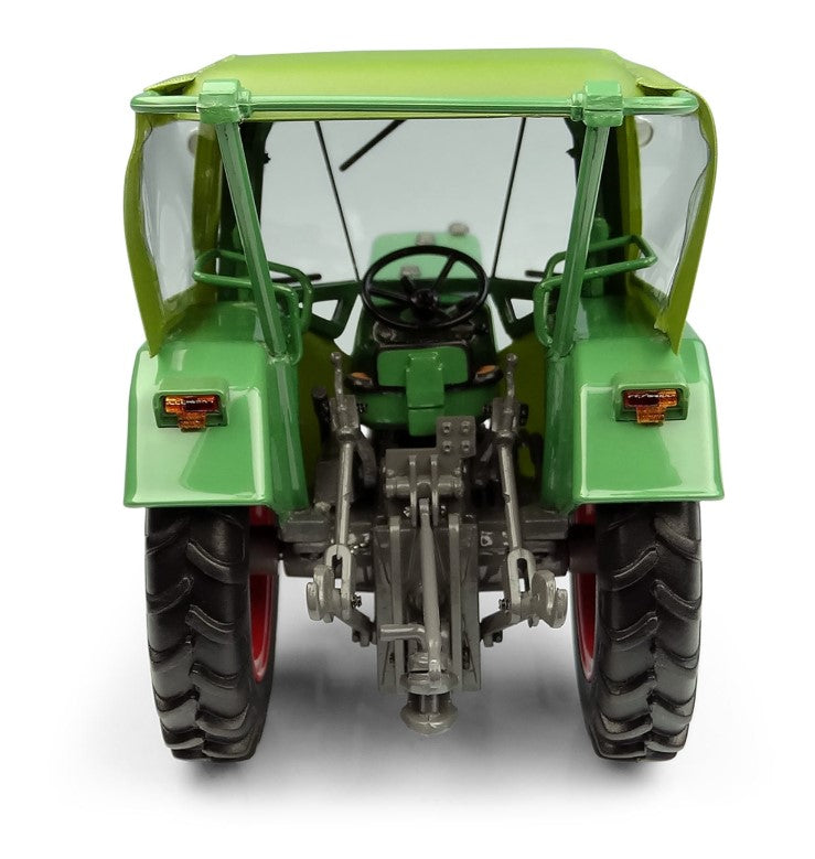 Fendt Farmer 5 S mit Peko Kabine