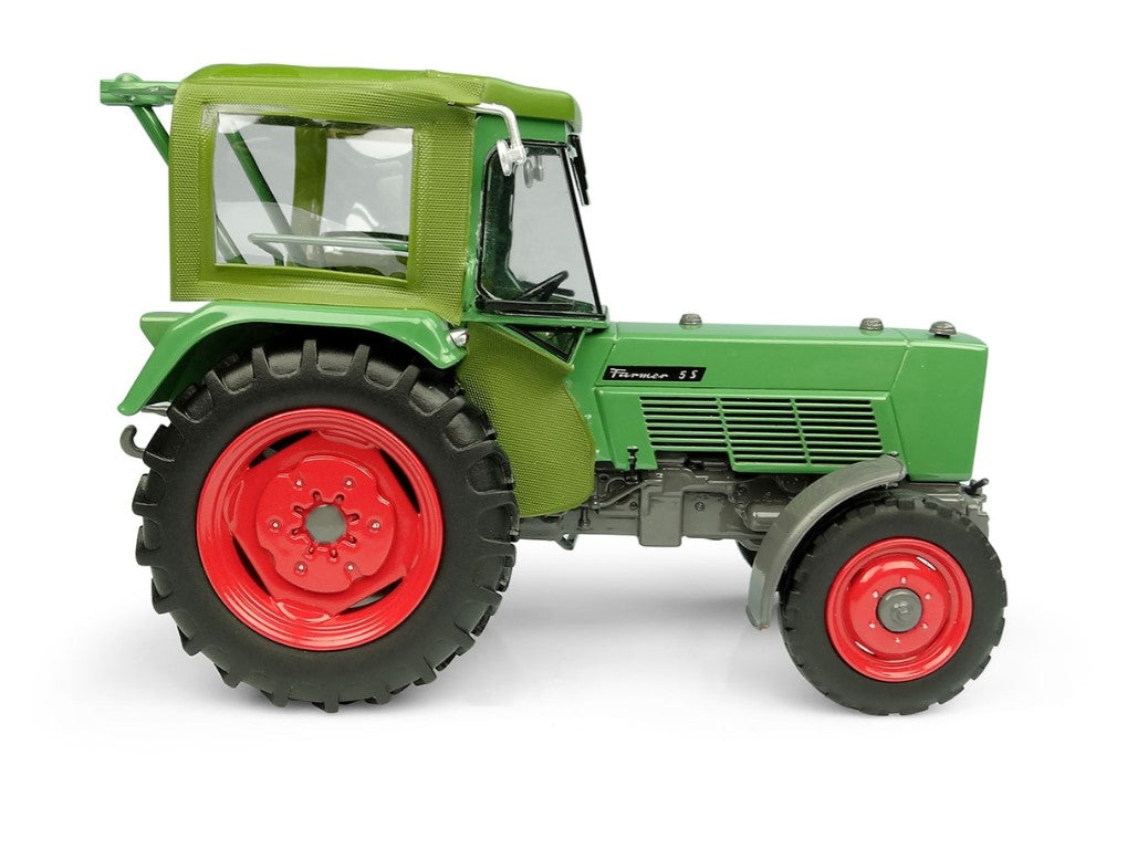 Fendt Farmer 5 S mit Peko Kabine