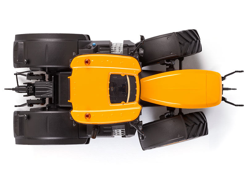 JCB Fastrac 8330