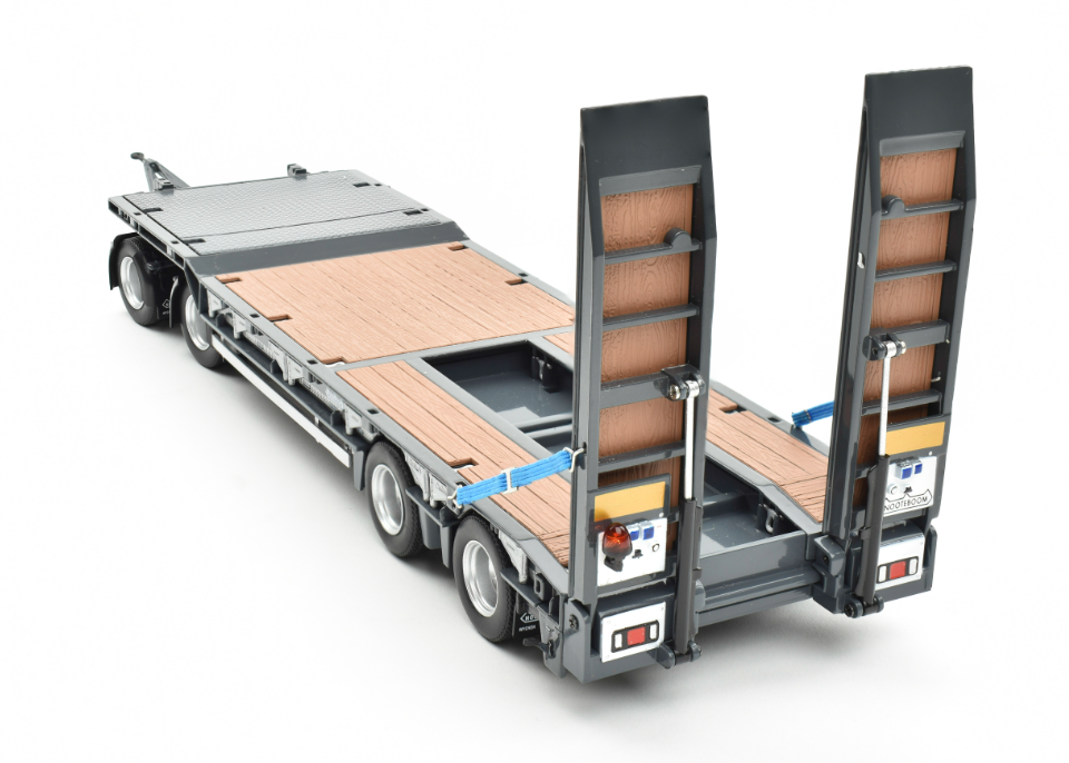 Nooteboom ASDV-40-22 4-achs Tieflader