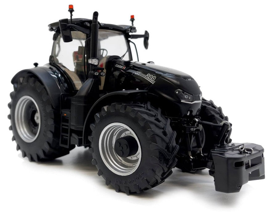 Case IH Optum 300 CVXDrive Black Edition