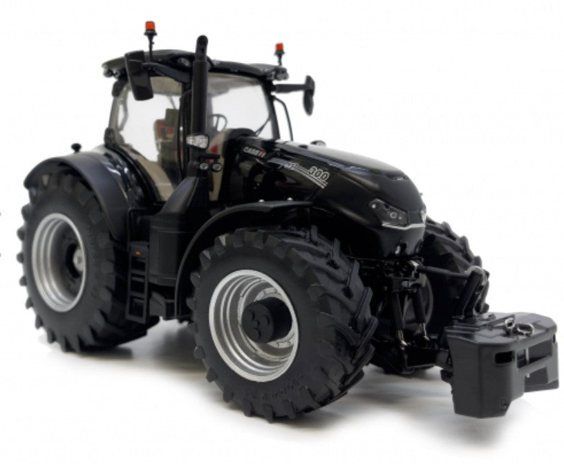 Case IH Optum 300 CVXDrive Black Edition