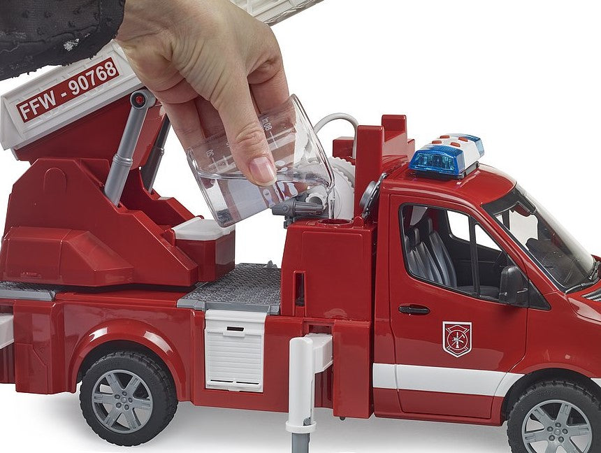 MB Sprinter Feuerwehr mit Drehleiter