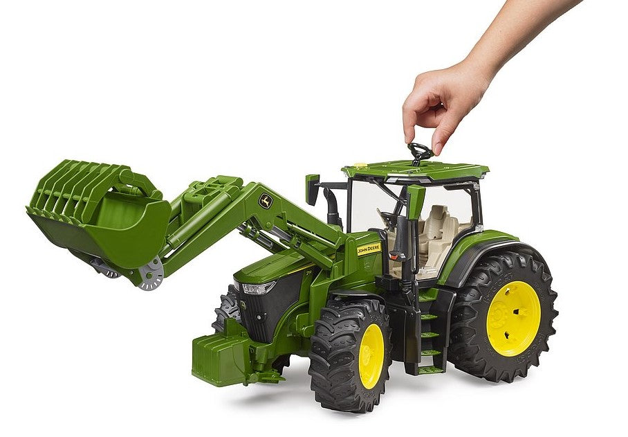 John Deere 7R 350 mit Frontlader