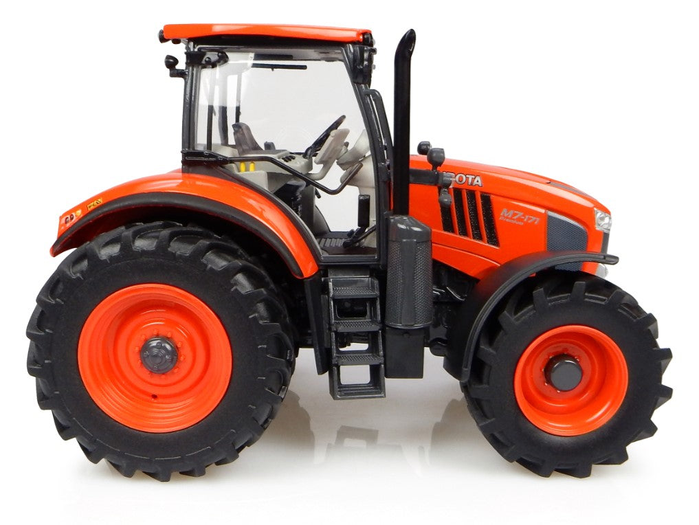 Kubota M7171 mit Doppelrad