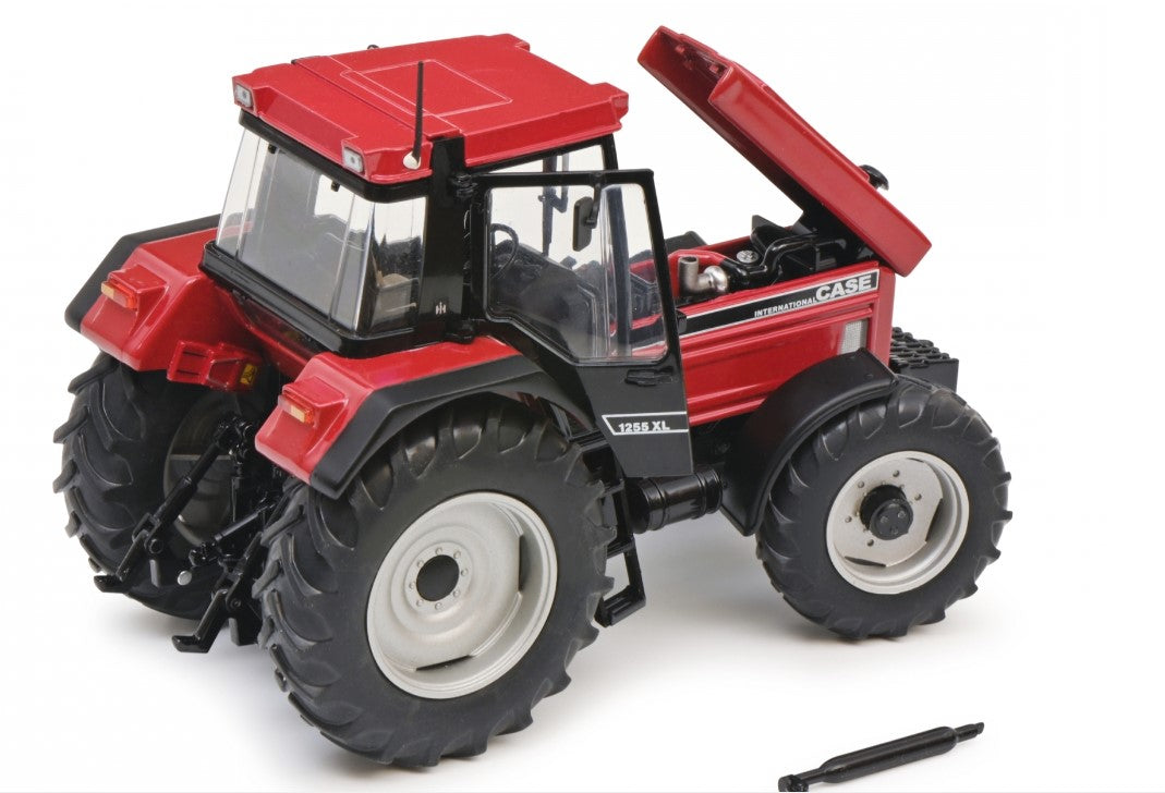 Case IH 1255 XL