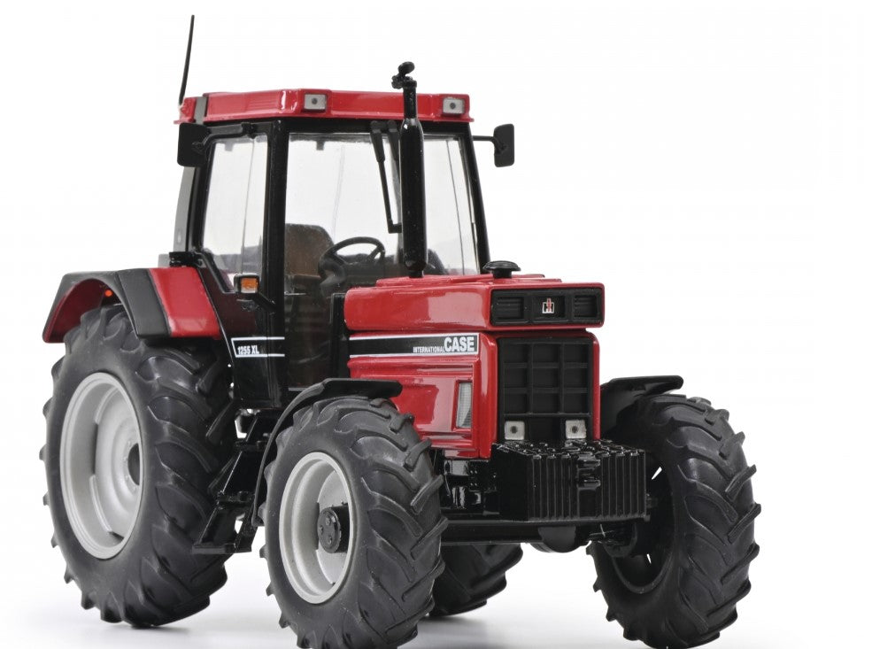 Case IH 1255 XL