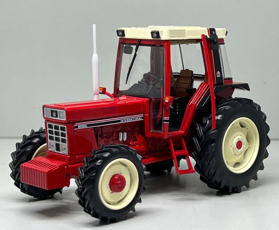 IH 955 XL 4wd