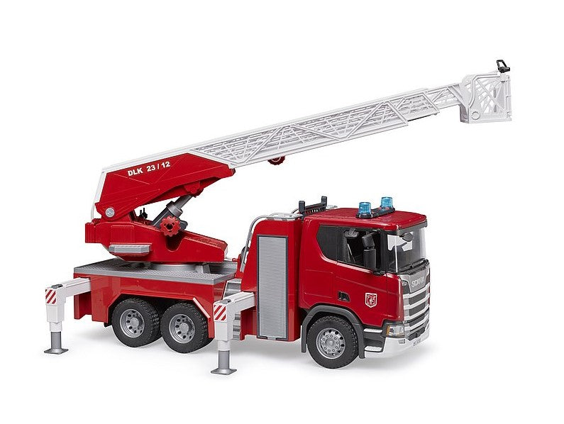 Scania Super 560R Feuerwehr mit Drehleiter