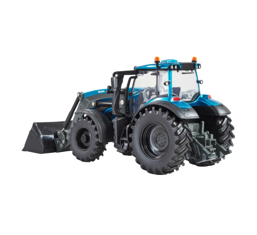 Valtra T234 blau mit Frontlader