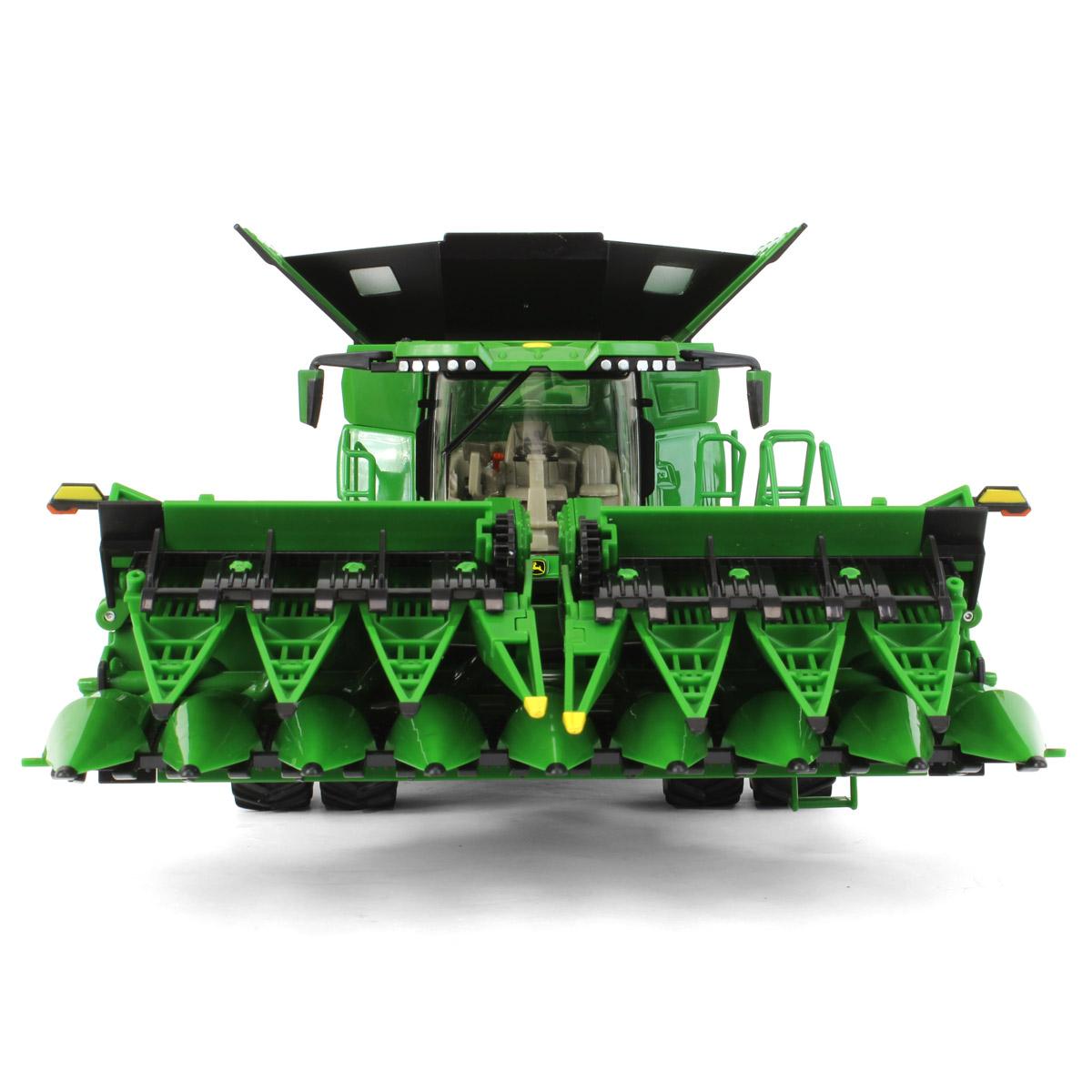 John Deere X9 1000 Combine with Duals and 2 Heads Prestige Collection