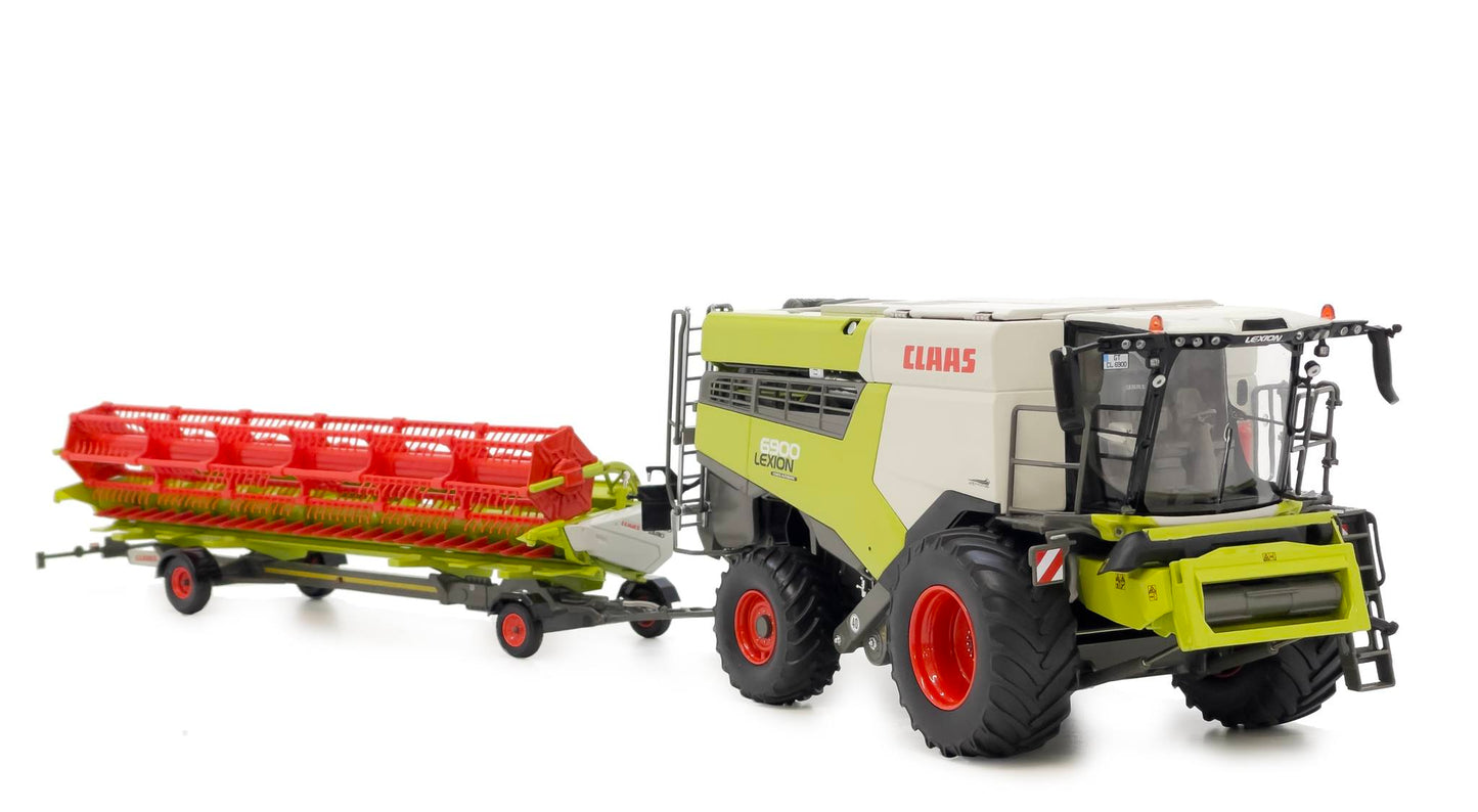 Claas Lexion 6900 with Vario 930