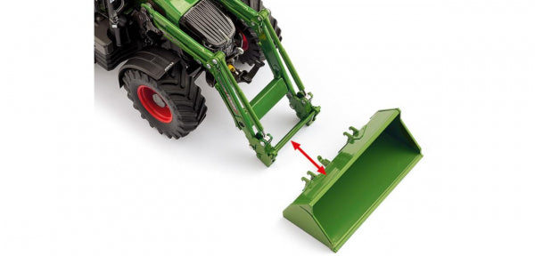 Fendt 724 Vario mit abnehmbarem Frontlader Cargo 6.100