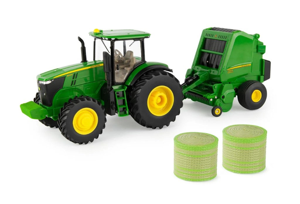 John Deere 7270R mit 560R Rundballenpresse-Set