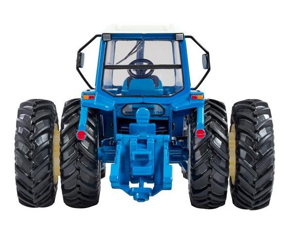 Ford TW35 4WD mit abnehmbaren Zwillingsrädern