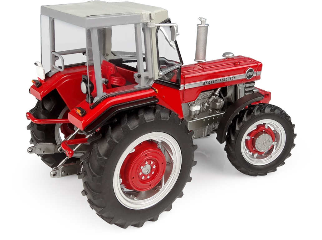 Massey Ferguson 1080 mit Peko-Kabine und Allradantrieb (4WD)